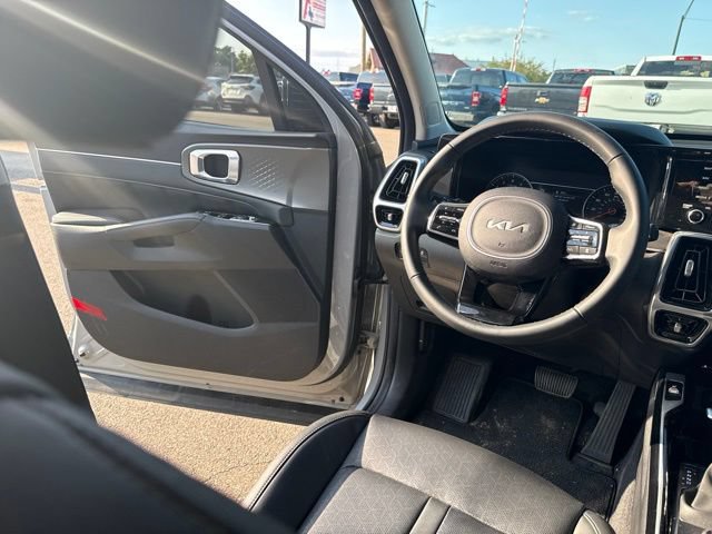 Used 2022 Kia Sorento SX FWD image 19