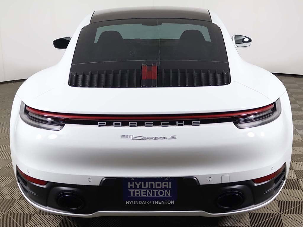 Used 2024 Porsche 911 Carrera S image 10
