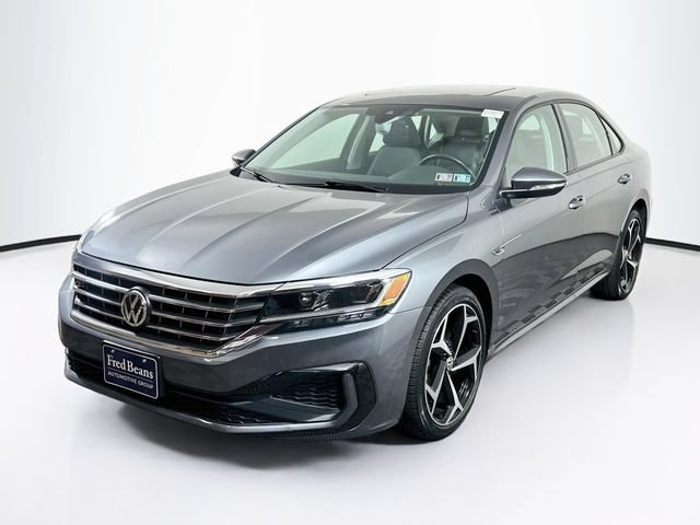 Used 2020 Volkswagen Passat 2.0T R-Line FWD image 3
