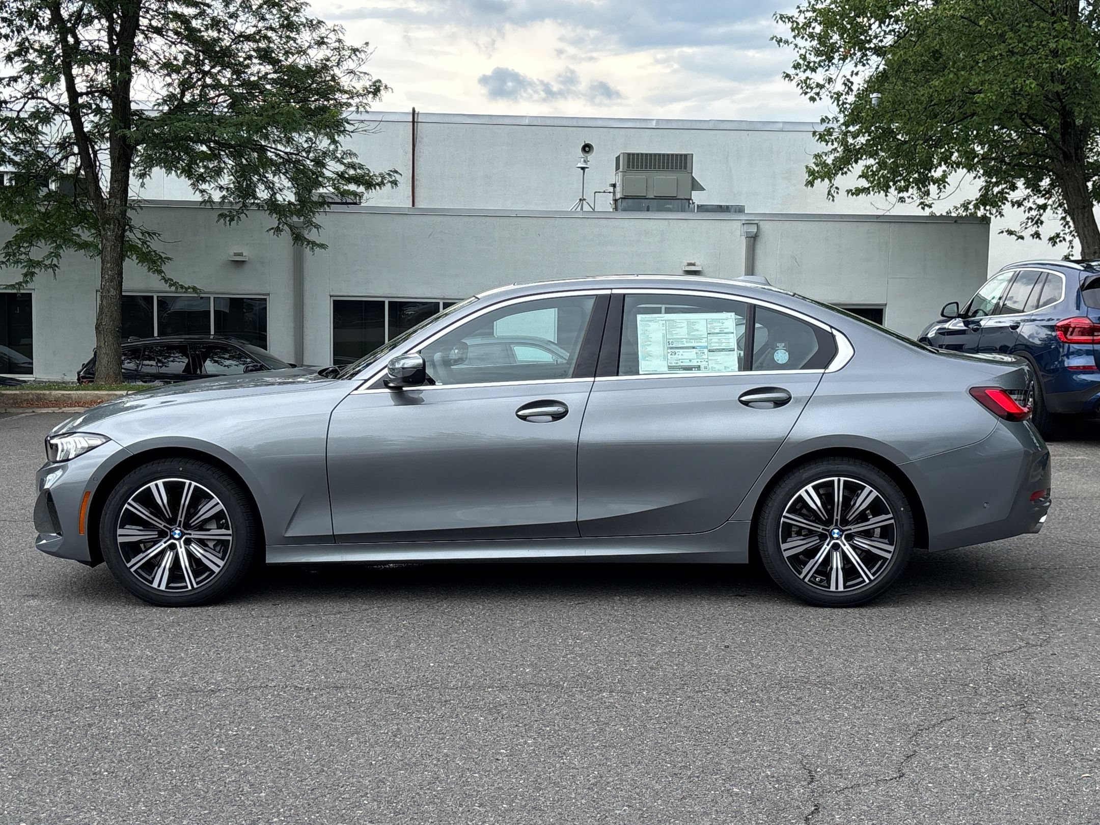 Used 2026 BMW 330i xDrive Sedan w/ Premium Package AWD/4WD image 2
