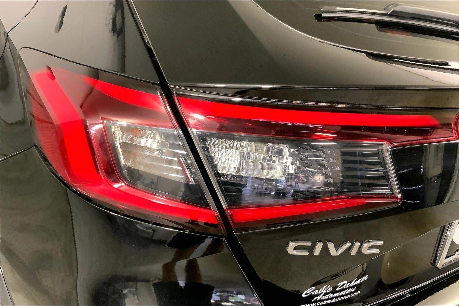 Used 2023 Honda Civic Sport image 27