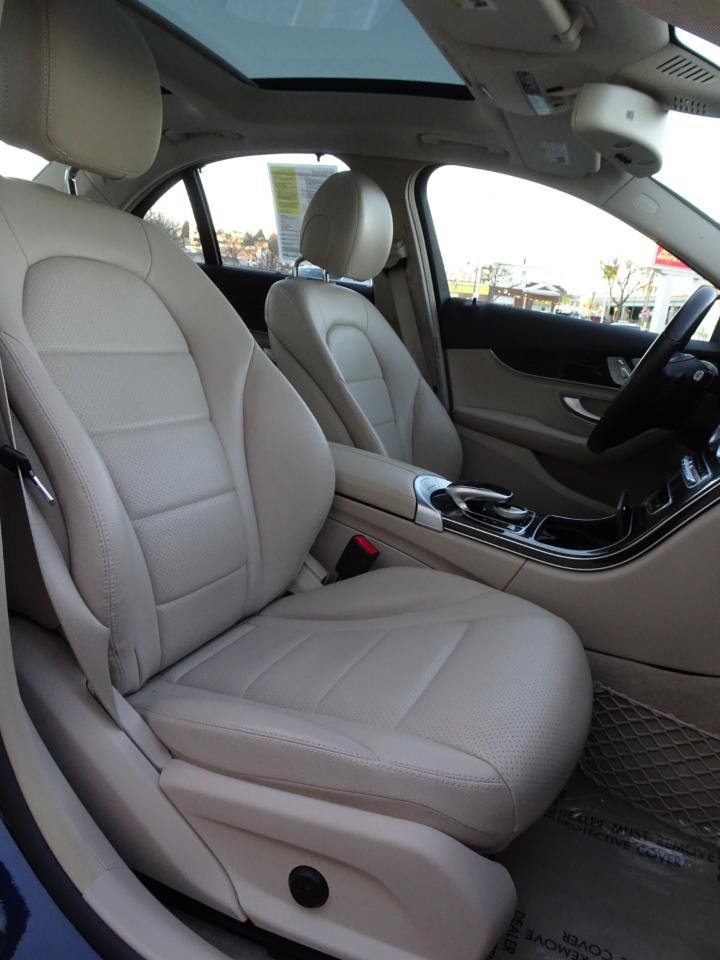 Used 2015 Mercedes-Benz C 300 4MATIC Sedan image 14