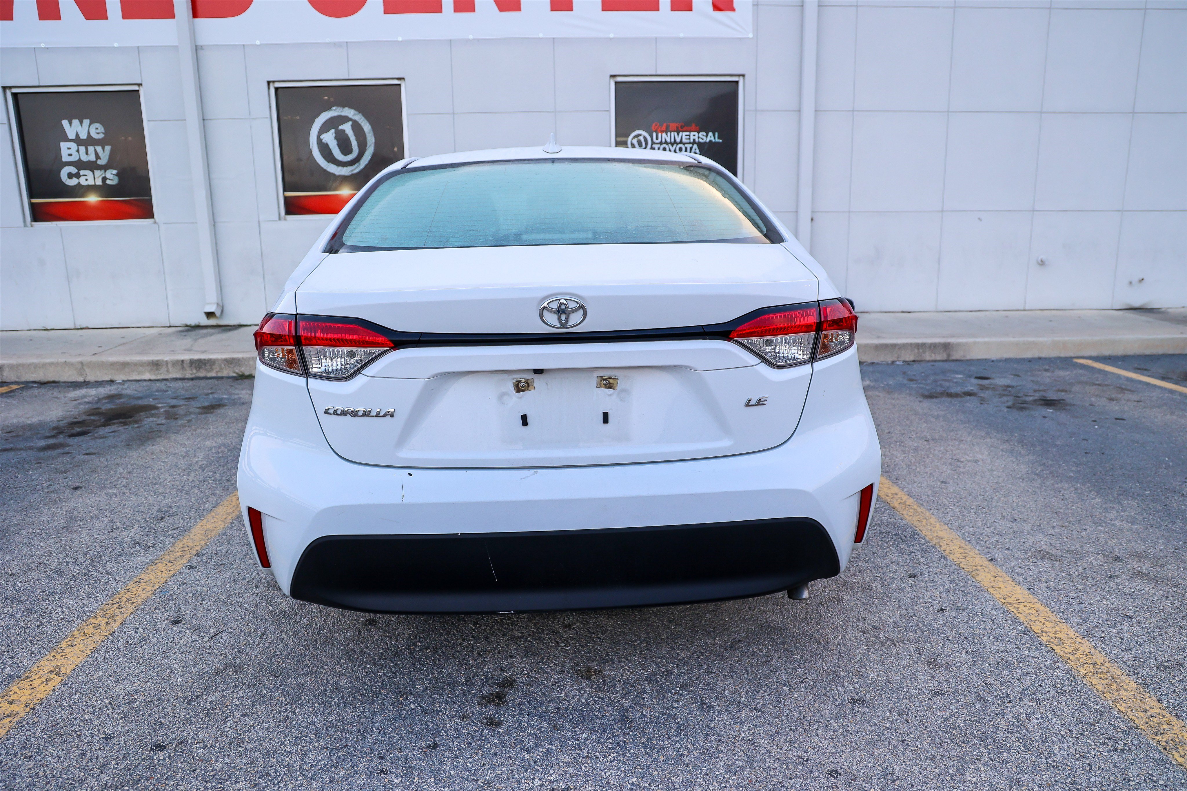Used 2024 Toyota Corolla LE FWD image 8