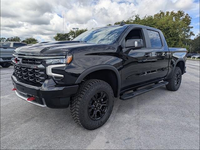 New 2026 Chevrolet Silverado 1500 ZR2 w/ LPO, Dark Essentials Package AWD/4WD image 7