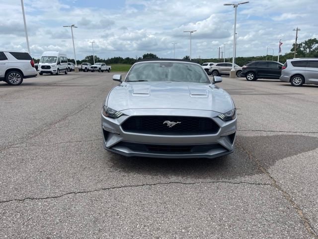 Used 2022 Ford Mustang Premium image 2