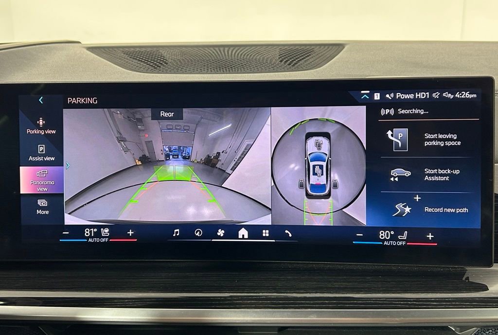 Used 2024 BMW X6 xDrive40i w/ Executive Package image 27