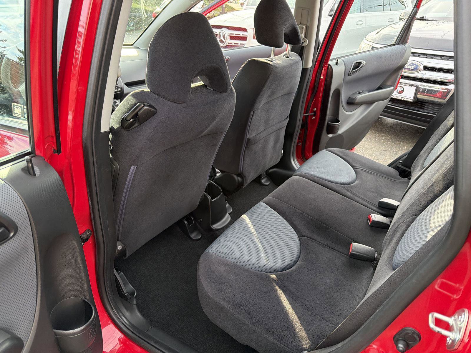 Used 2008 Honda Fit image 15