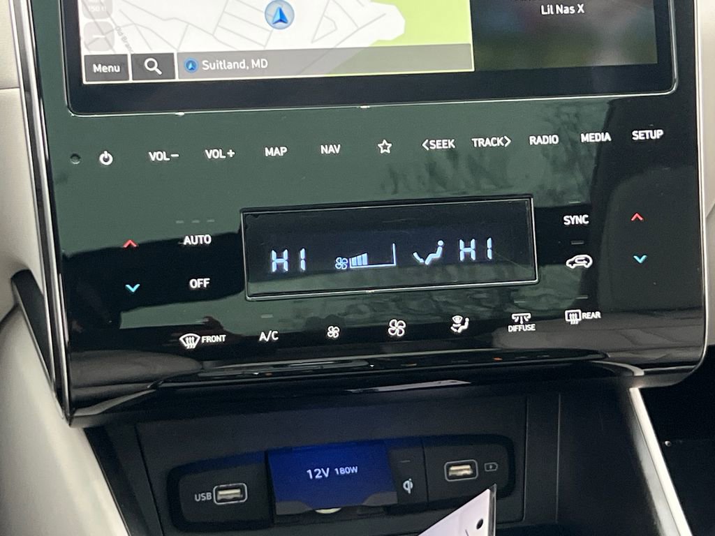 Used 2023 Hyundai Tucson Limited image 25