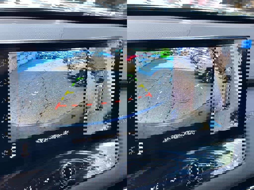 New 2025 Mitsubishi Outlander SE image 10