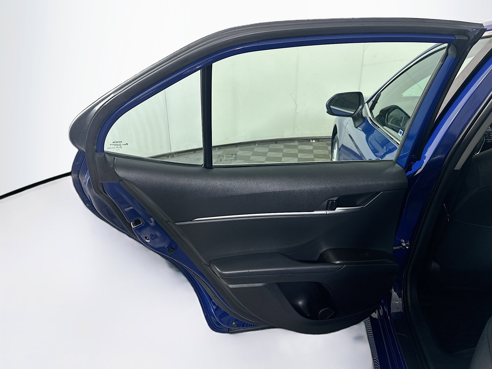 Used 2023 Toyota Camry LE FWD image 26