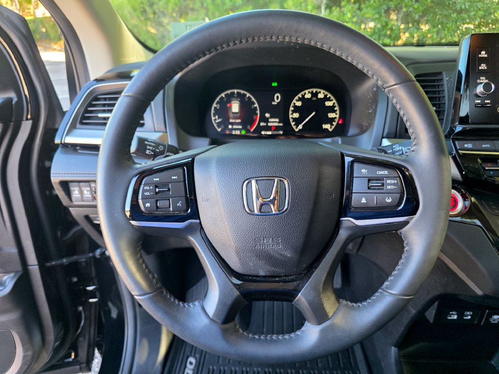 Used 2026 Honda Odyssey Touring image 23