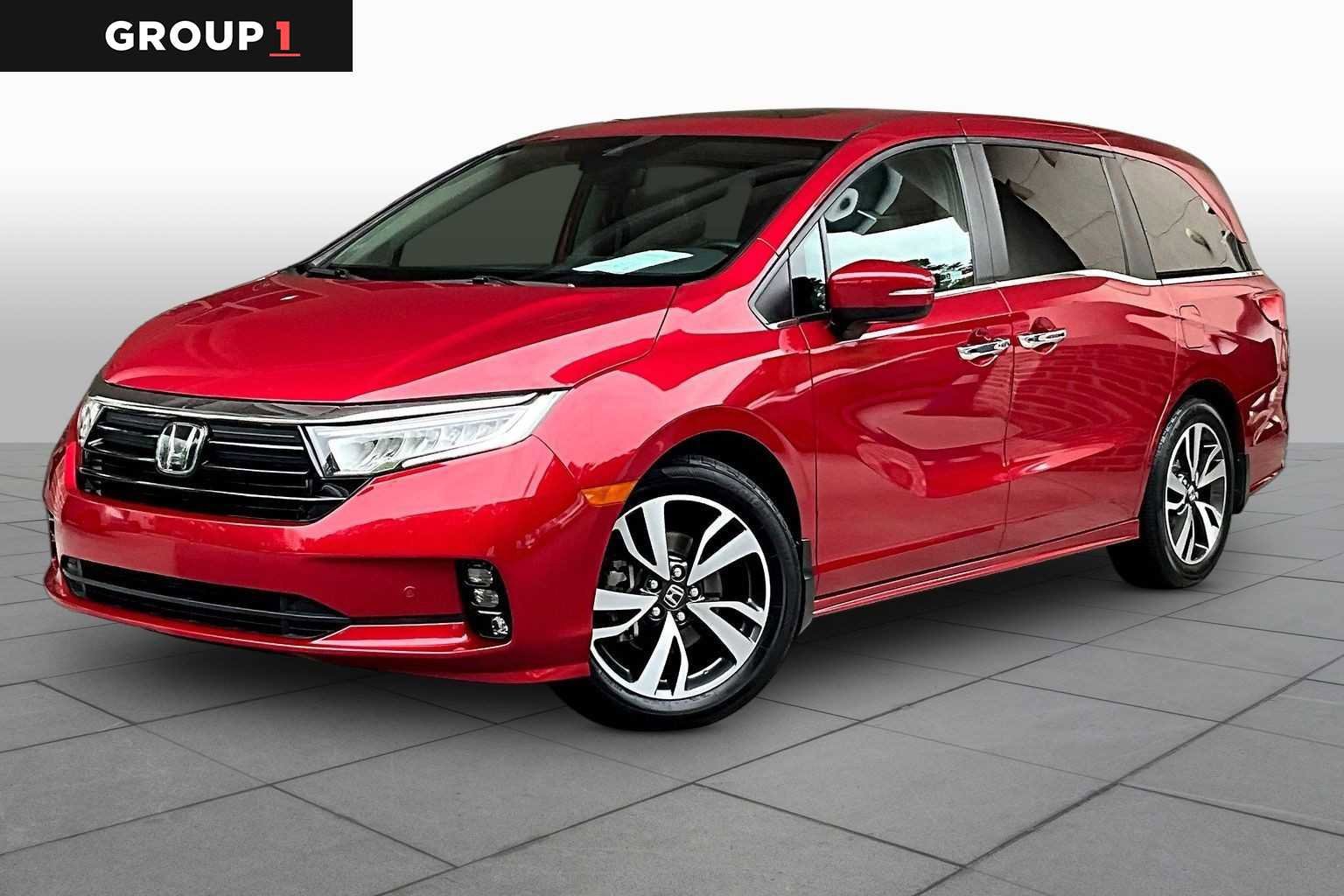 Certified 2023 Honda Odyssey Touring image 1