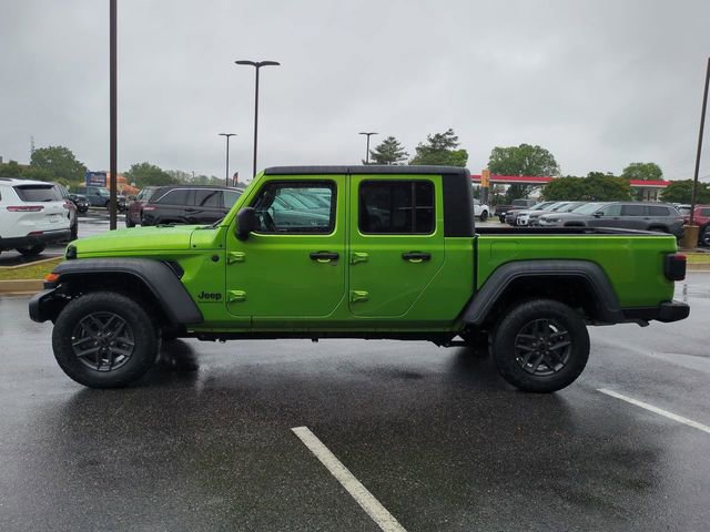 New 2025 Jeep Gladiator Sport AWD/4WD image 7