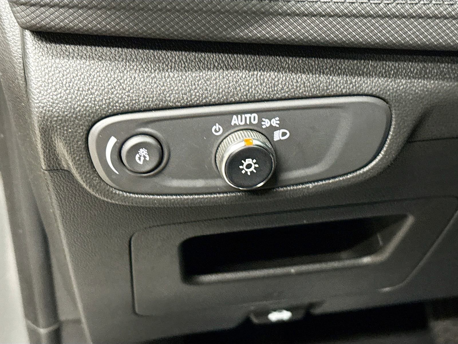 Certified 2025 Chevrolet TrailBlazer LT image 12