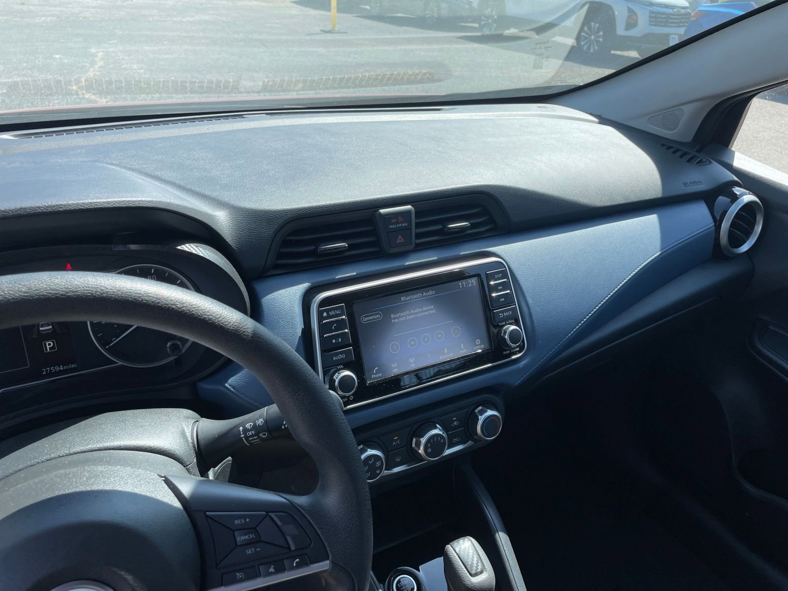 Used 2025 Nissan Versa SV image 17