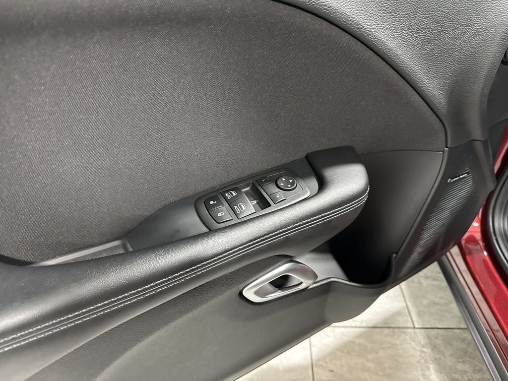 Used 2022 Dodge Challenger R/T Scat Pack RWD image 24