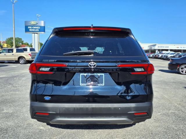 Used 2024 Toyota Grand Highlander Platinum image 6