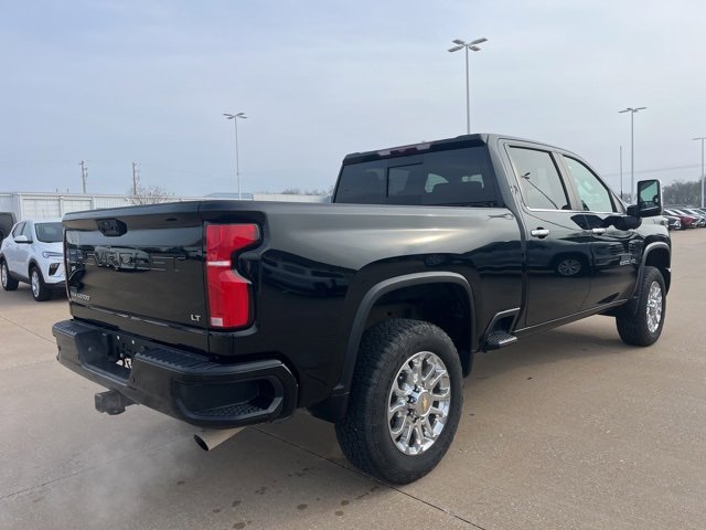 Used 2025 Chevrolet Silverado 2500 LT w/ Z71 Chrome Sport Edition image 4