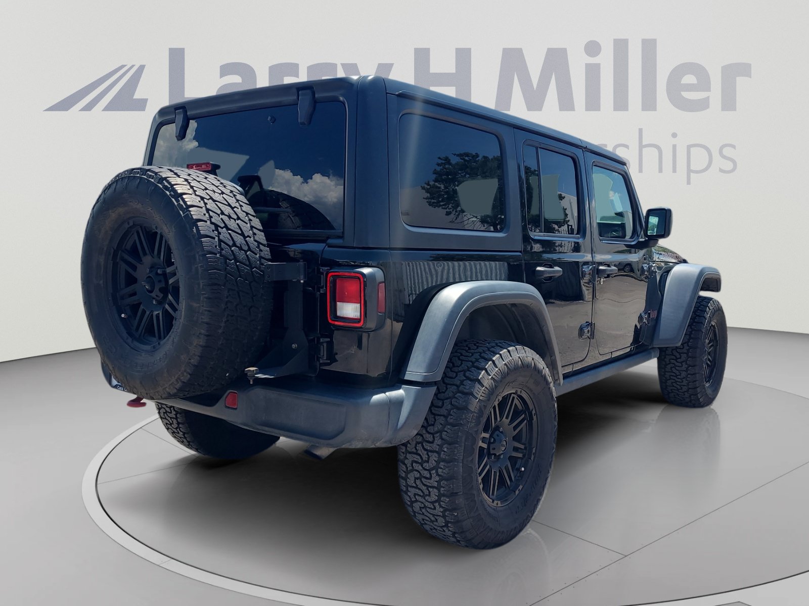Used 2019 Jeep Wrangler Unlimited Rubicon AWD/4WD image 5