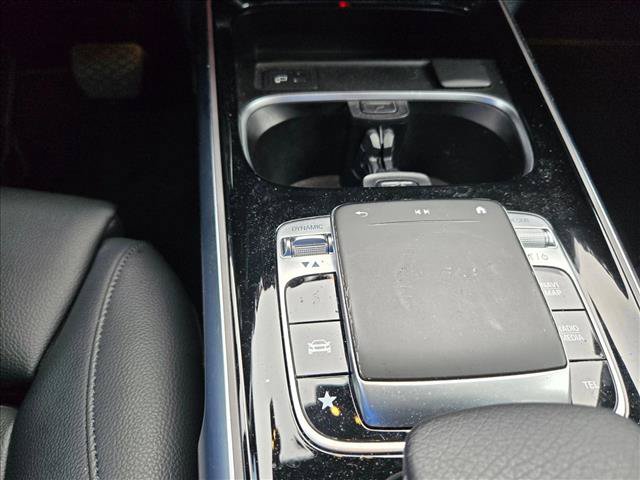 Used 2020 Mercedes-Benz GLB 250 image 14