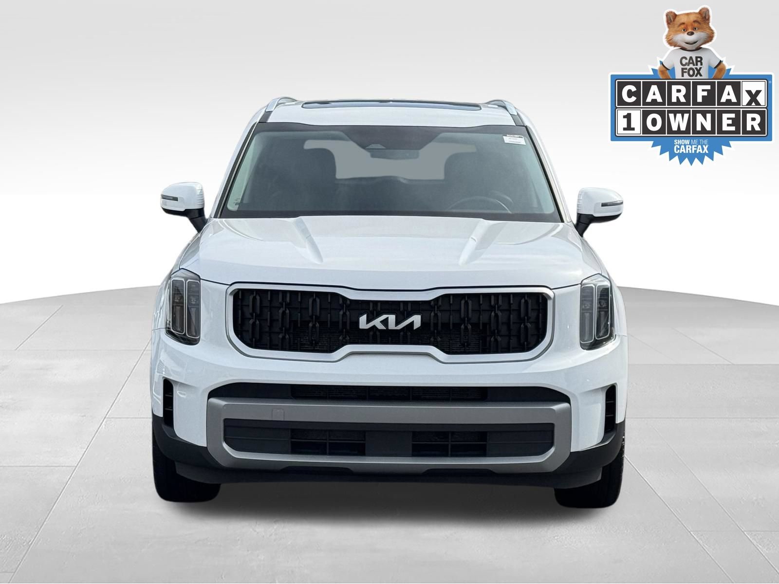 Used 2023 Kia Telluride EX w/ EX Captain's Chair Package FWD image 11