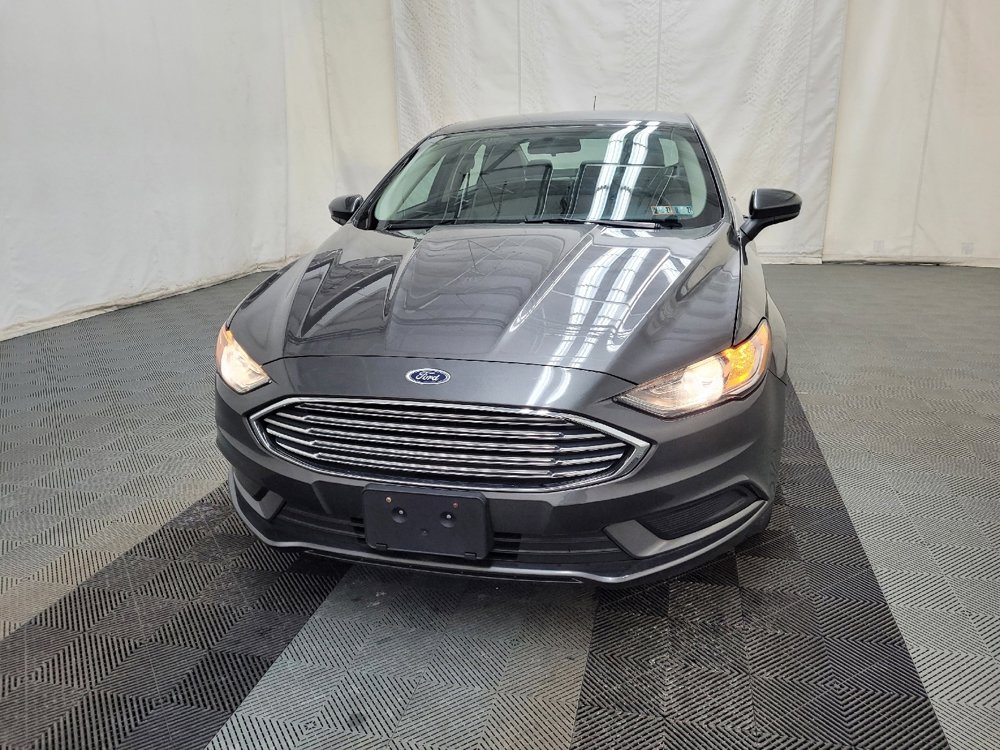 Used 2018 Ford Fusion S image 15
