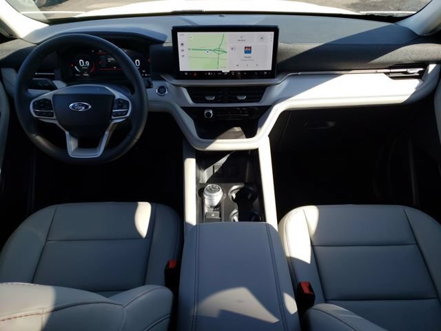 New 2026 Ford Explorer Active w/ Active Comfort Package AWD/4WD image 13