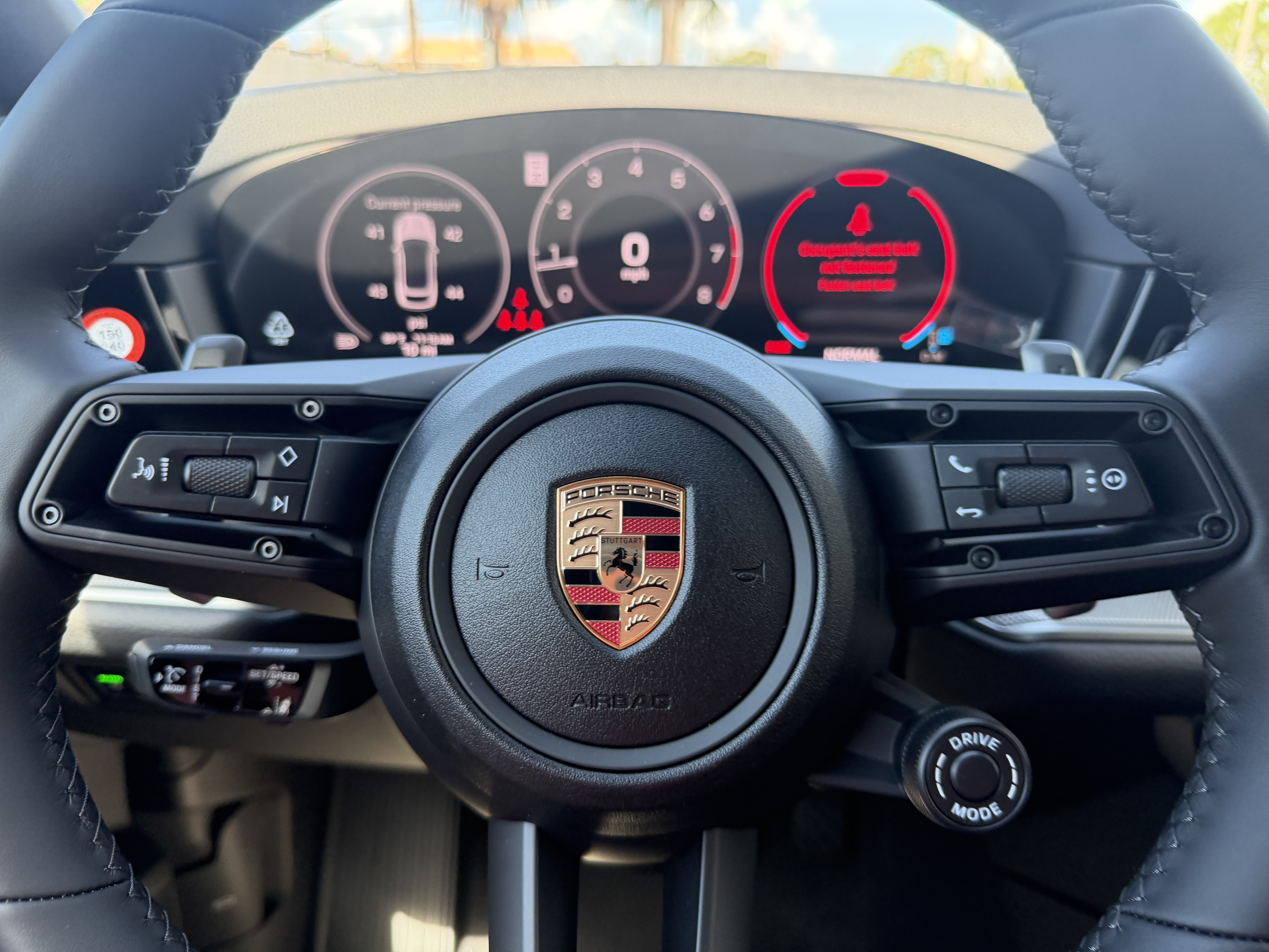 New 2026 Porsche Cayenne Coupe AWD/4WD image 36