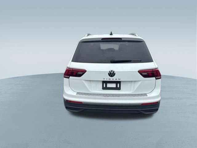 Used 2024 Volkswagen Tiguan Wolfsburg Edition FWD image 8