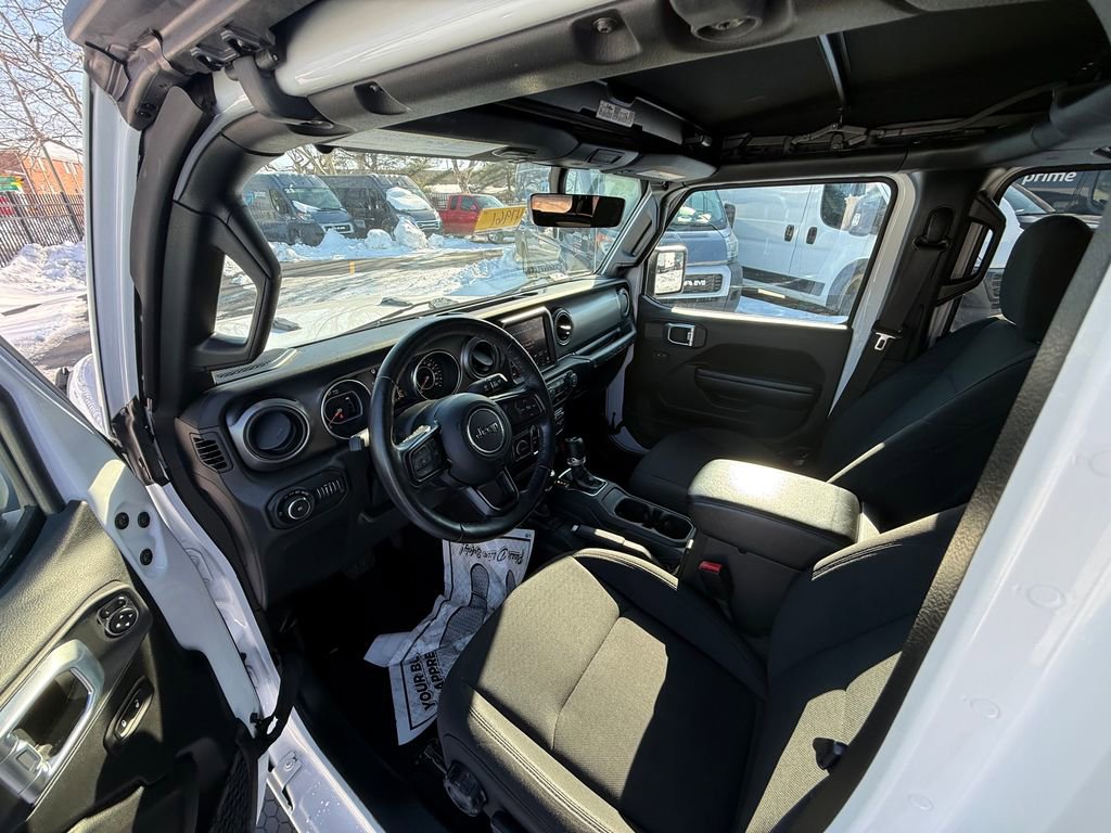 Used 2021 Jeep Wrangler Unlimited Sport image 10