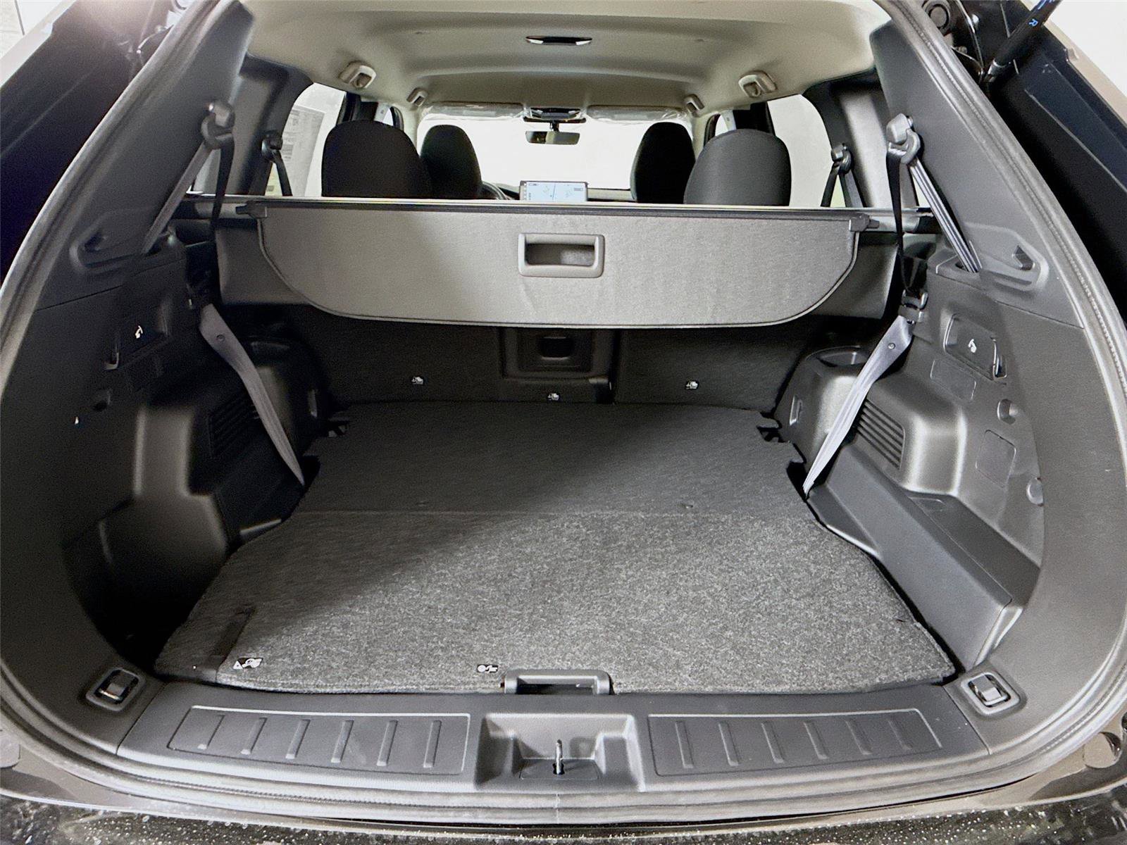 New 2026 Mitsubishi Outlander ES image 17