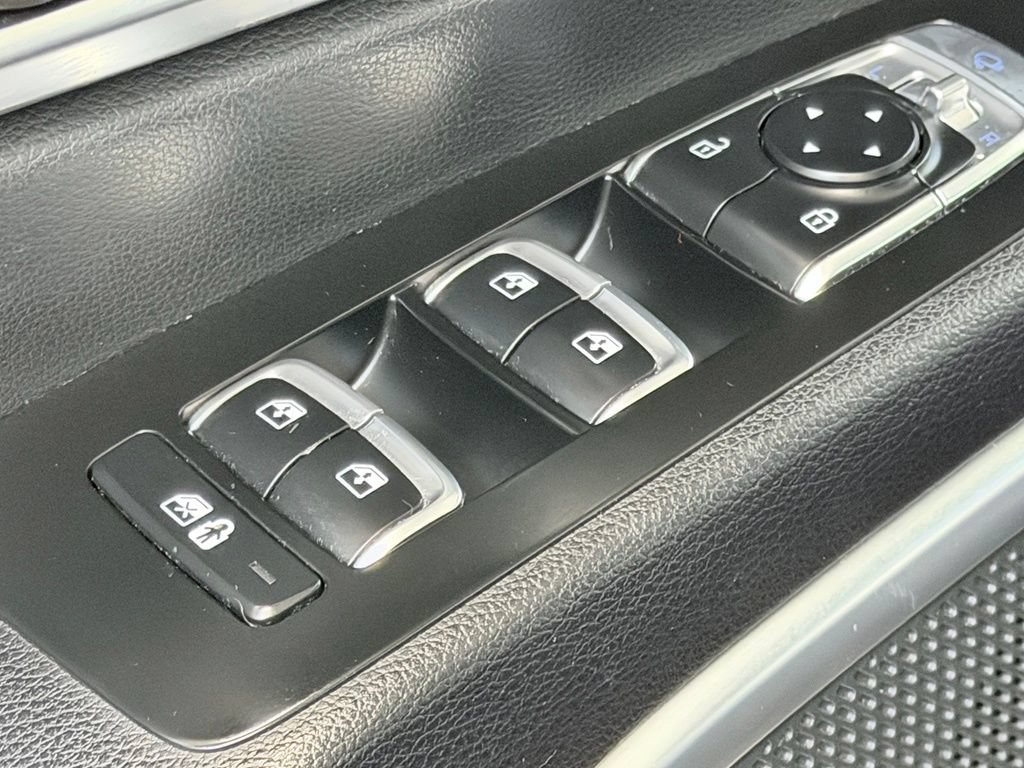 Used 2020 Kia Telluride SX w/ SX Prestige Package AWD/4WD image 12