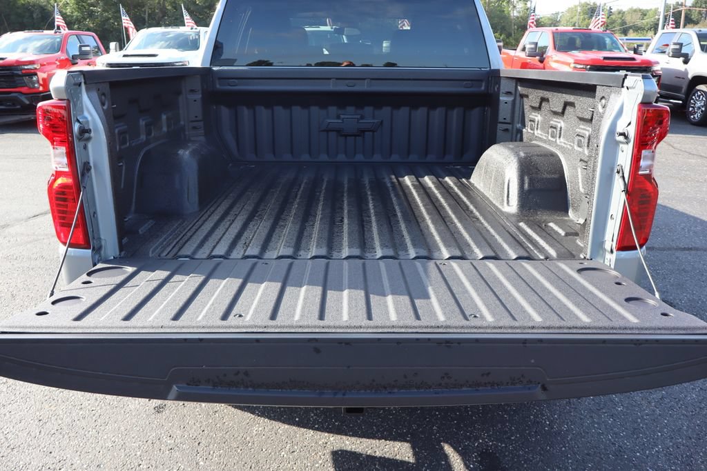 New 2026 Chevrolet Silverado 1500 LT w/ Z71 Off-Road Package AWD/4WD image 16