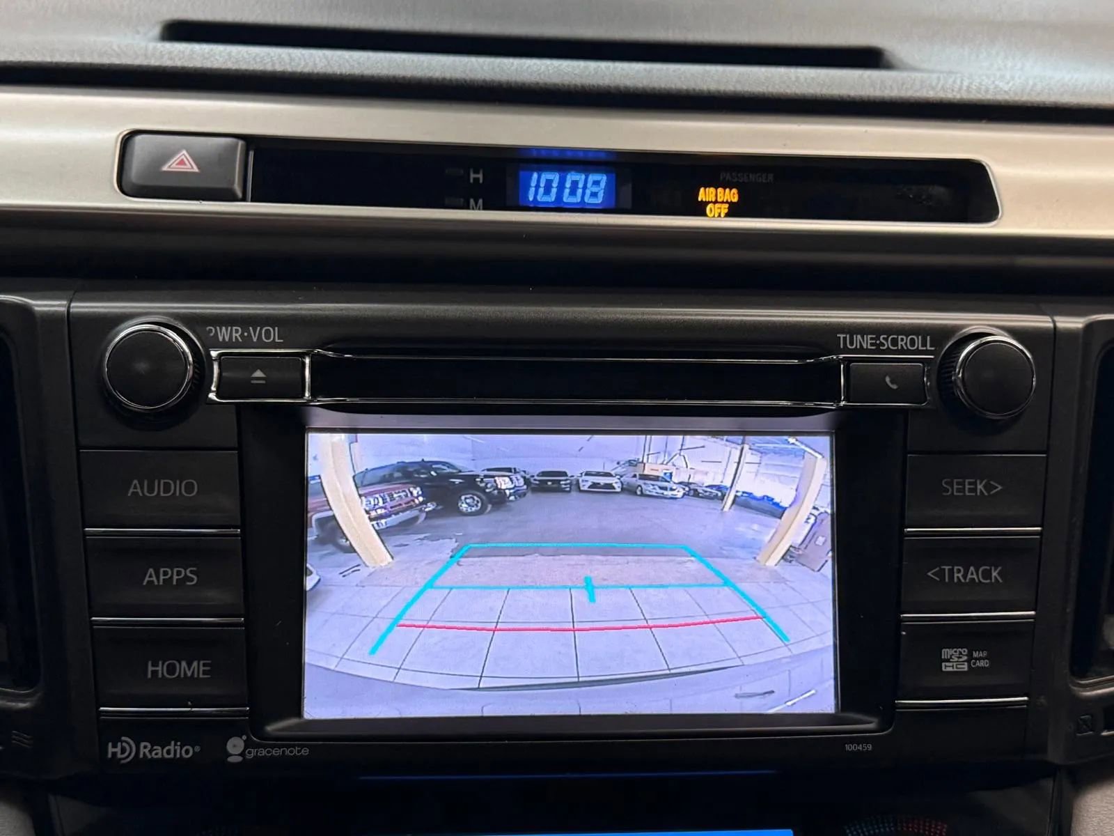 Used 2015 Toyota RAV4 Limited image 17