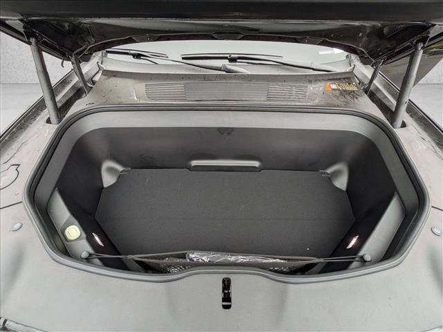 Used 2024 Rivian R1S Adventure image 24