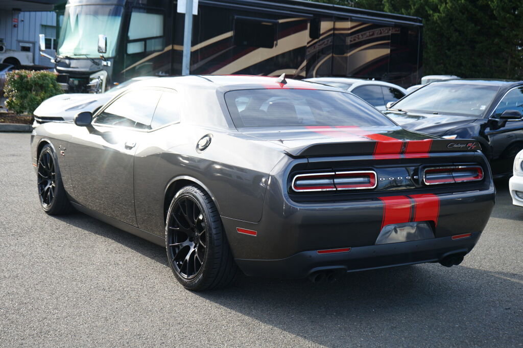 Used 2016 Dodge Challenger R/T Plus image 3