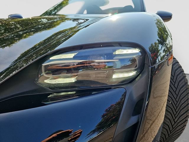 Used 2021 Porsche Taycan 4S AWD/4WD image 35