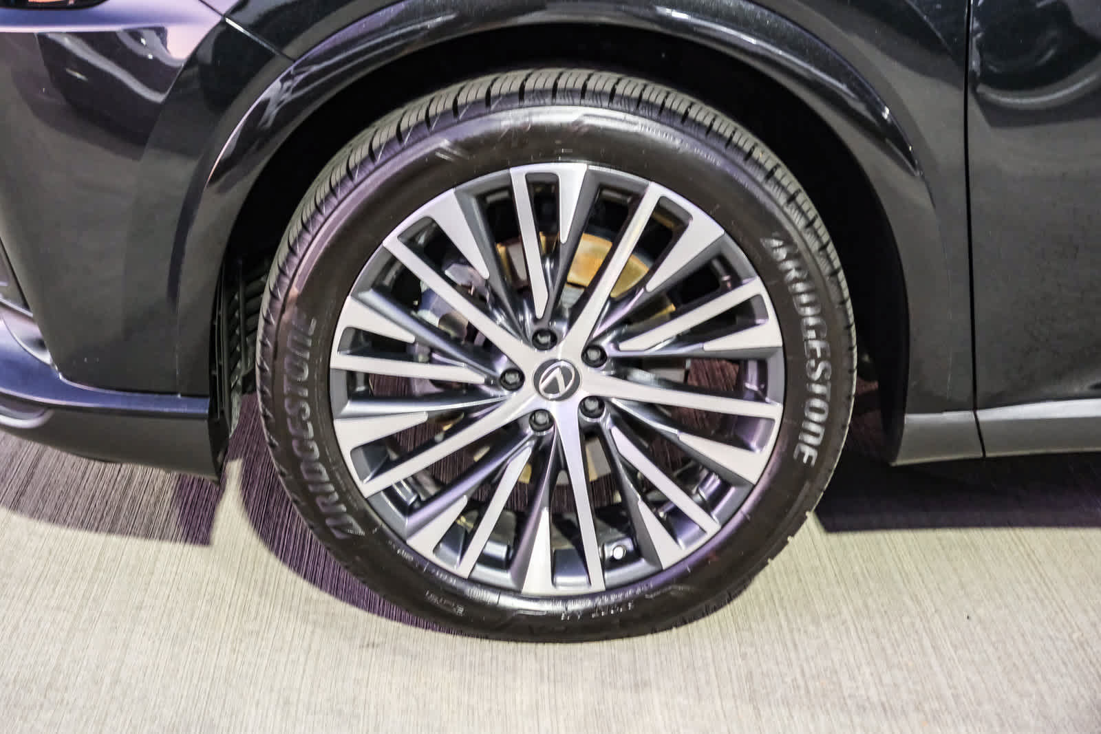 Used 2024 Lexus RX 350 Premium Plus w/ Accessory Package (Z1) FWD image 9
