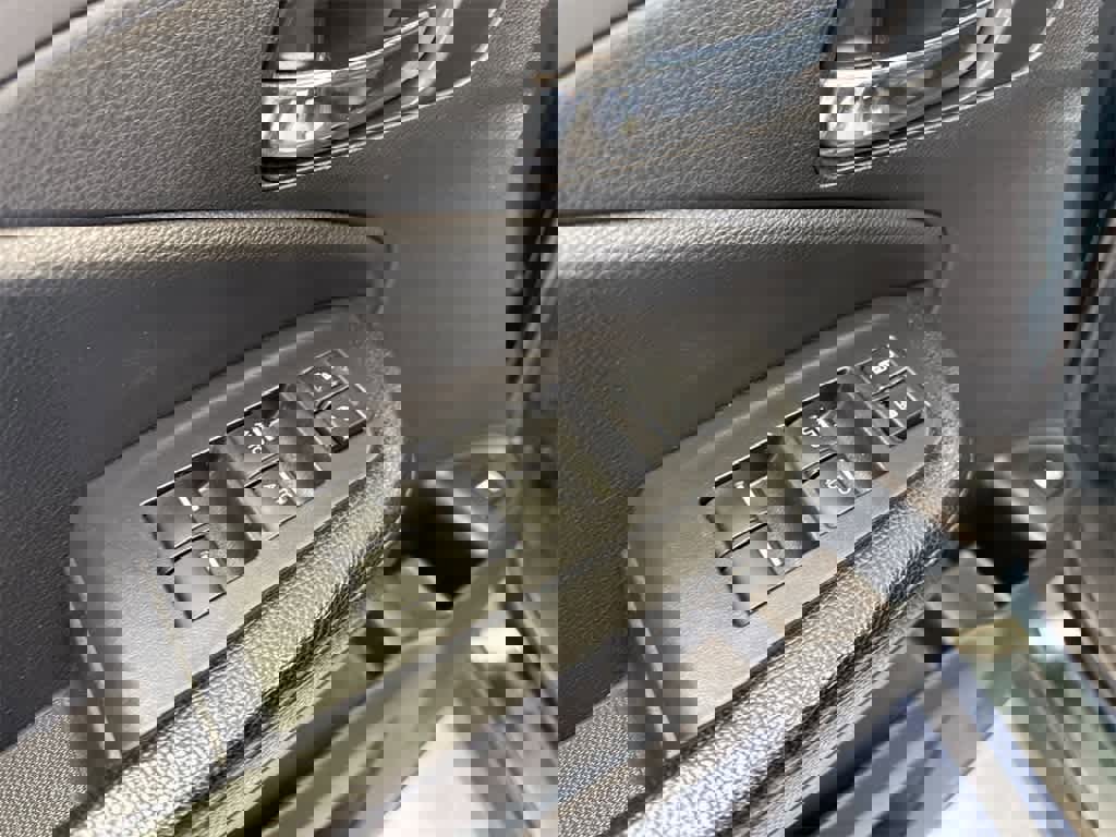 Used 2019 Honda Passport Sport image 18