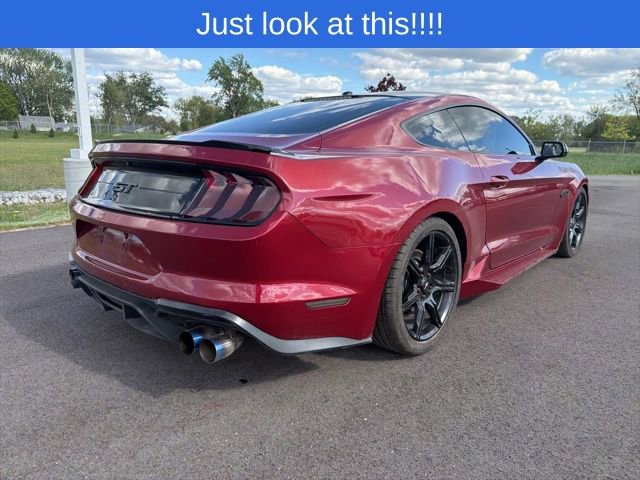 Used 2018 Ford Mustang GT Premium w/ Equipment Group 401A RWD image 8