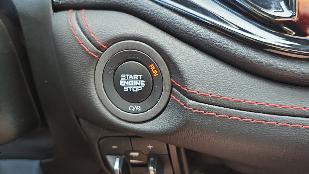 Used 2023 Dodge Durango R/T w/ Blacktop Package AWD/4WD image 23