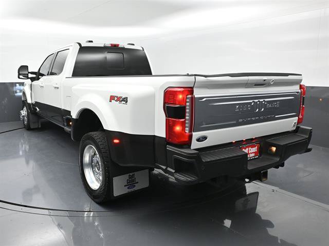 Used 2025 Ford F450 King Ranch w/ FX4 Off-Road Package AWD/4WD image 4