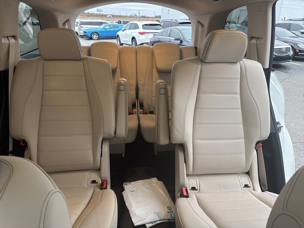 Certified 2023 Mercedes-Benz GLS 450 4MATIC image 34