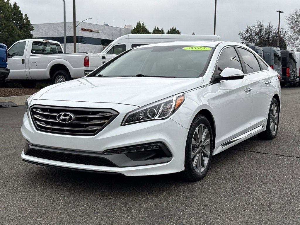 Used 2017 Hyundai Sonata Limited w/ Cargo Package image 9
