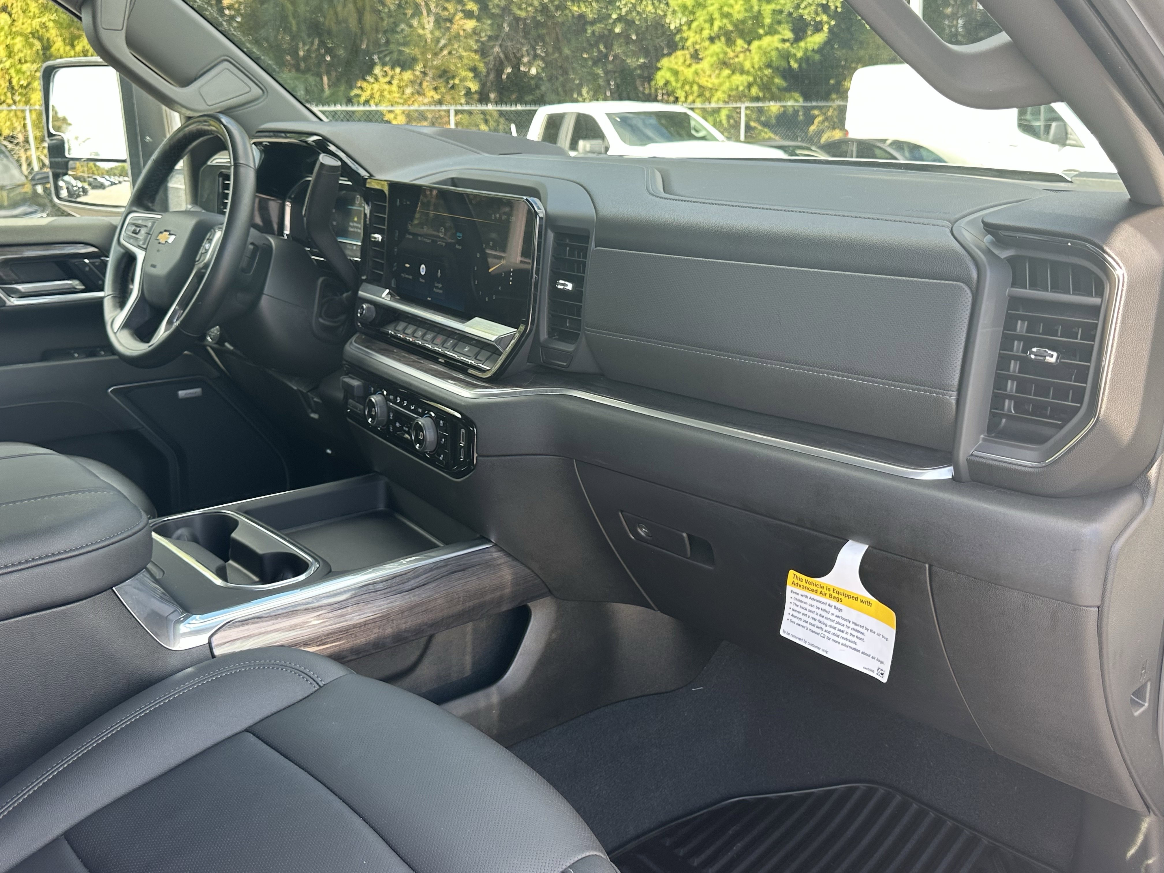 Used 2025 Chevrolet Silverado 3500 LTZ w/ LTZ Premium Package image 42