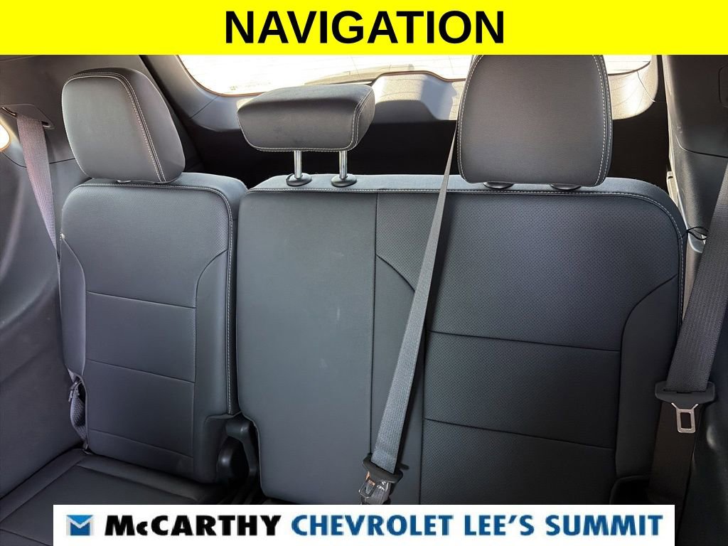 Used 2024 Chevrolet Traverse LT image 48