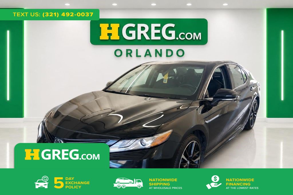 Used 2019 Toyota Camry XSE FWD image 1