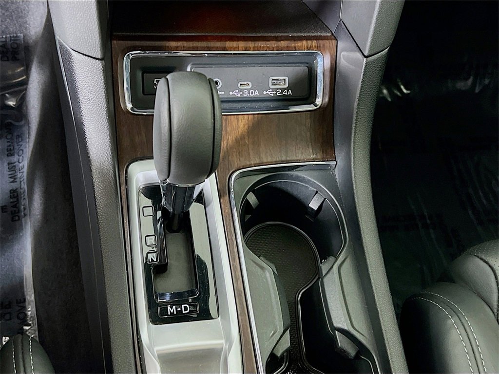 Used 2024 Subaru Ascent Touring image 11
