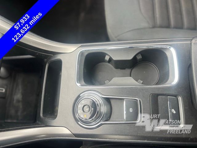 Used 2017 Ford Fusion SE w/ Fusion SE Technology Package image 17