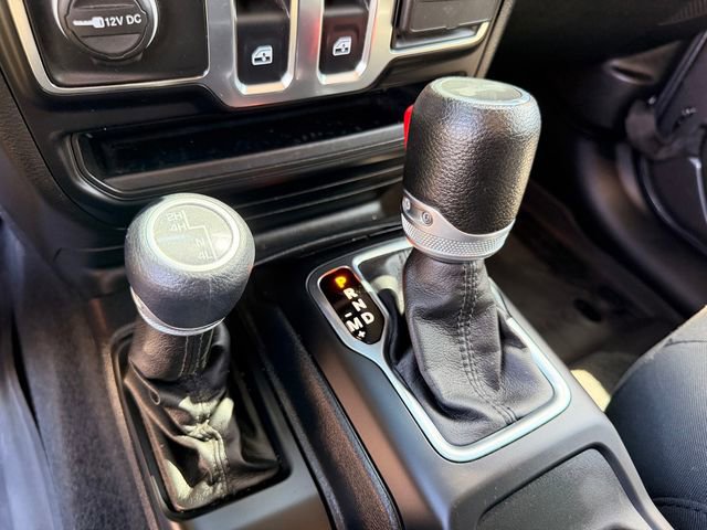 Used 2022 Jeep Wrangler Sport S image 21